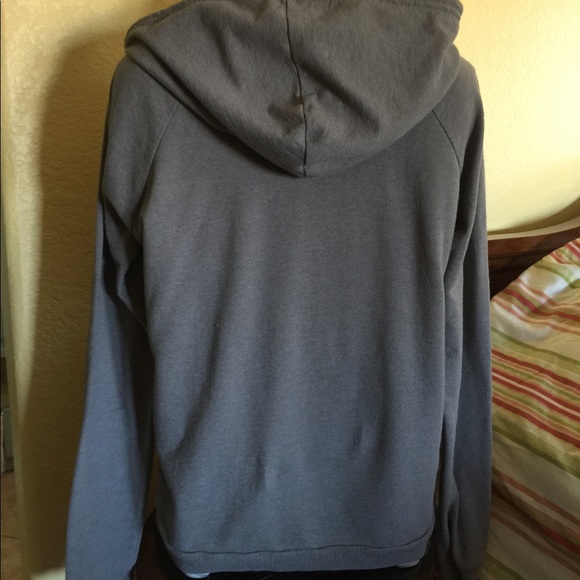 Disney Mickey peeking out light weight hoodie - Picture 2 of 4